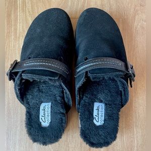 Clarks Brynn black suede clog size 8.5 women’s